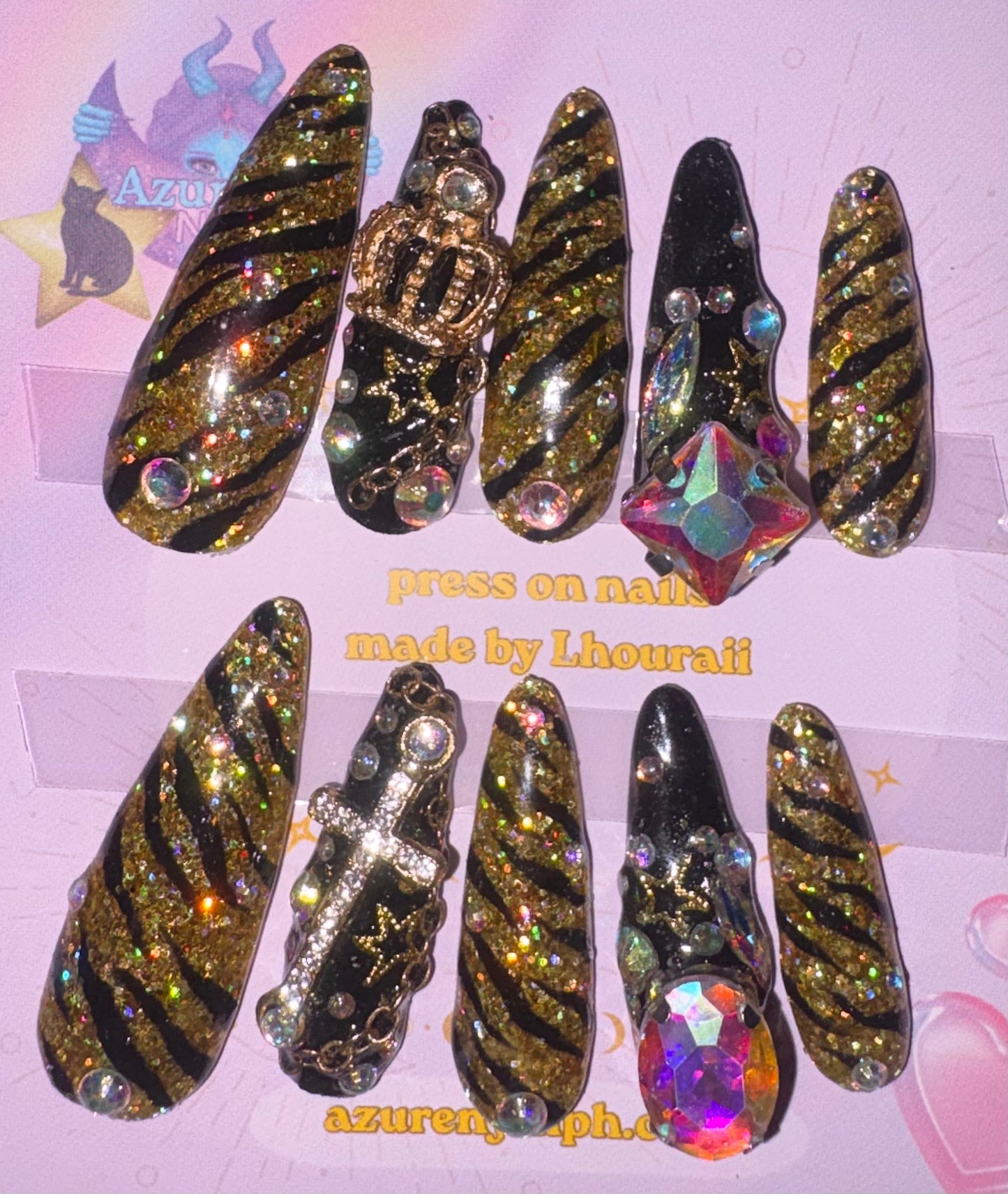 Tsuyome Guaru | Press On Nails