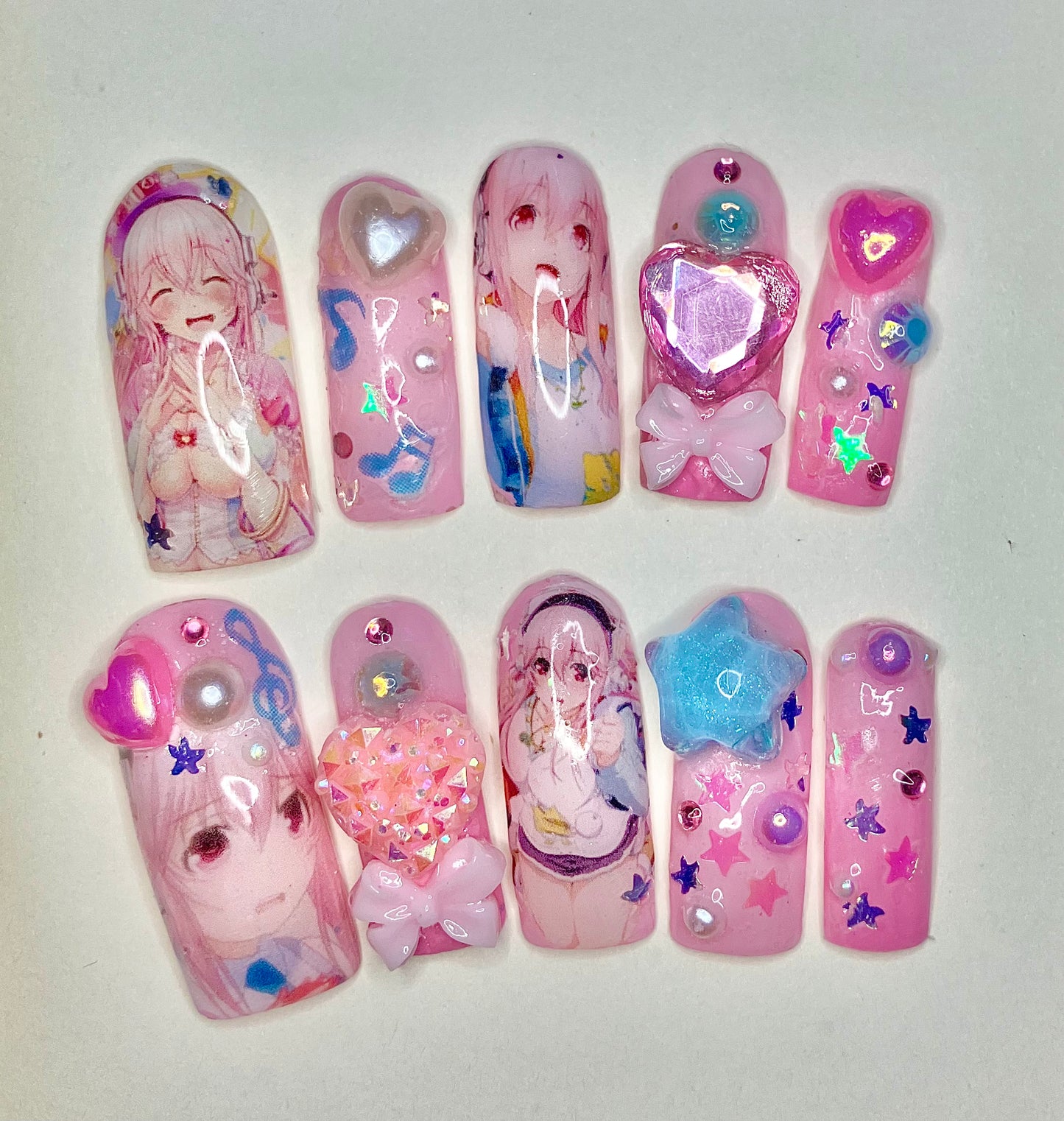 Super Sonico | Press On Nails